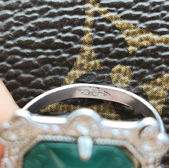 Antique Uncas Sterling Silver and Chrysoprase Ring - Picture 2 of 6